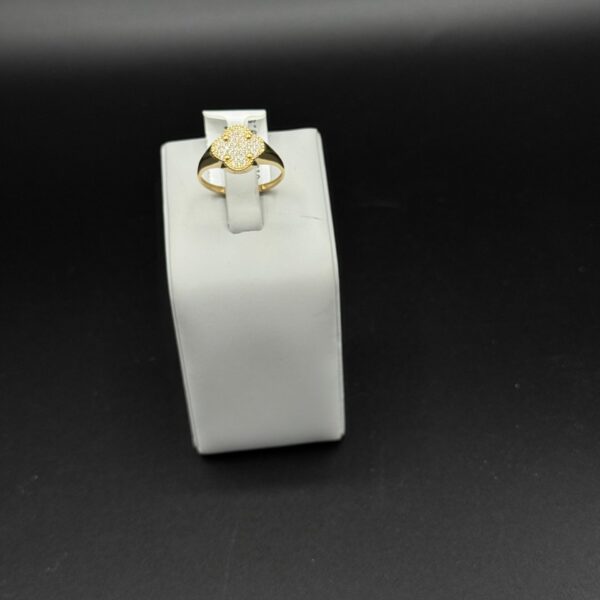 Özel Taşlı14 Ayar Altın Yüzük