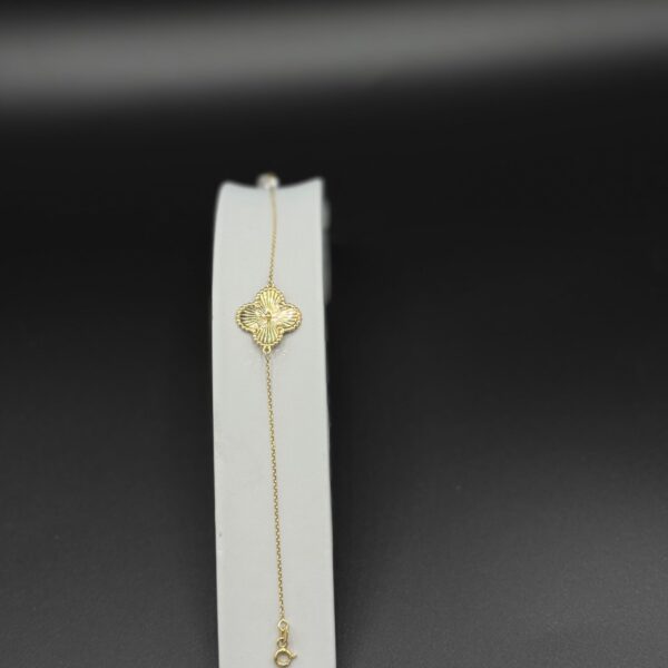 Yonca Desenli Bileklik 14 Ayar Altın