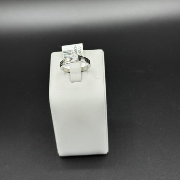 14 Ayar Tek Taş Gümüş Yüzük