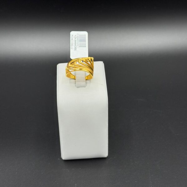 Desenli 22 Ayar Altın Yüzük